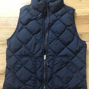 J.Crew Excursion Navy Quilted Vest Size Small